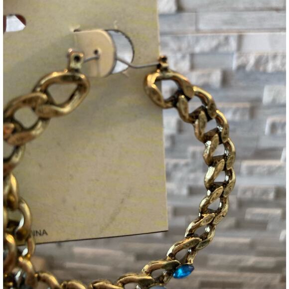 Stony Hoop Earrings - Picture 7 of 7